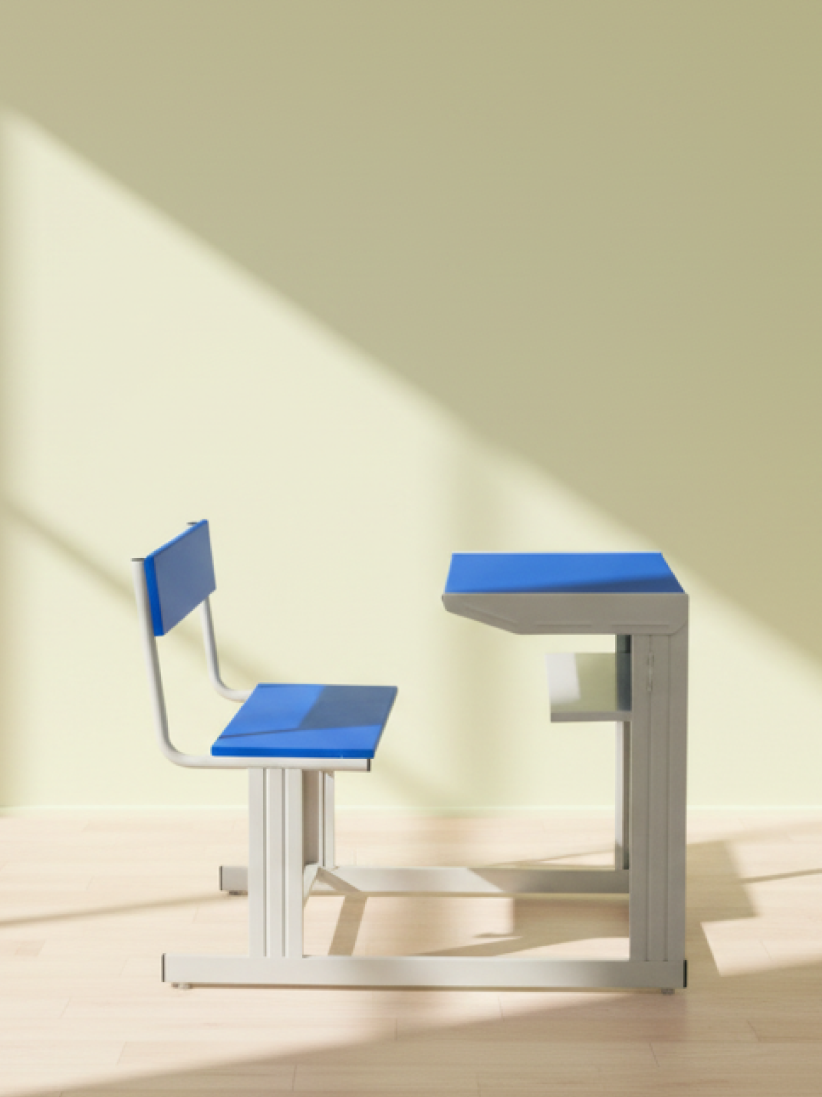 Parak Nerox School Student Bench