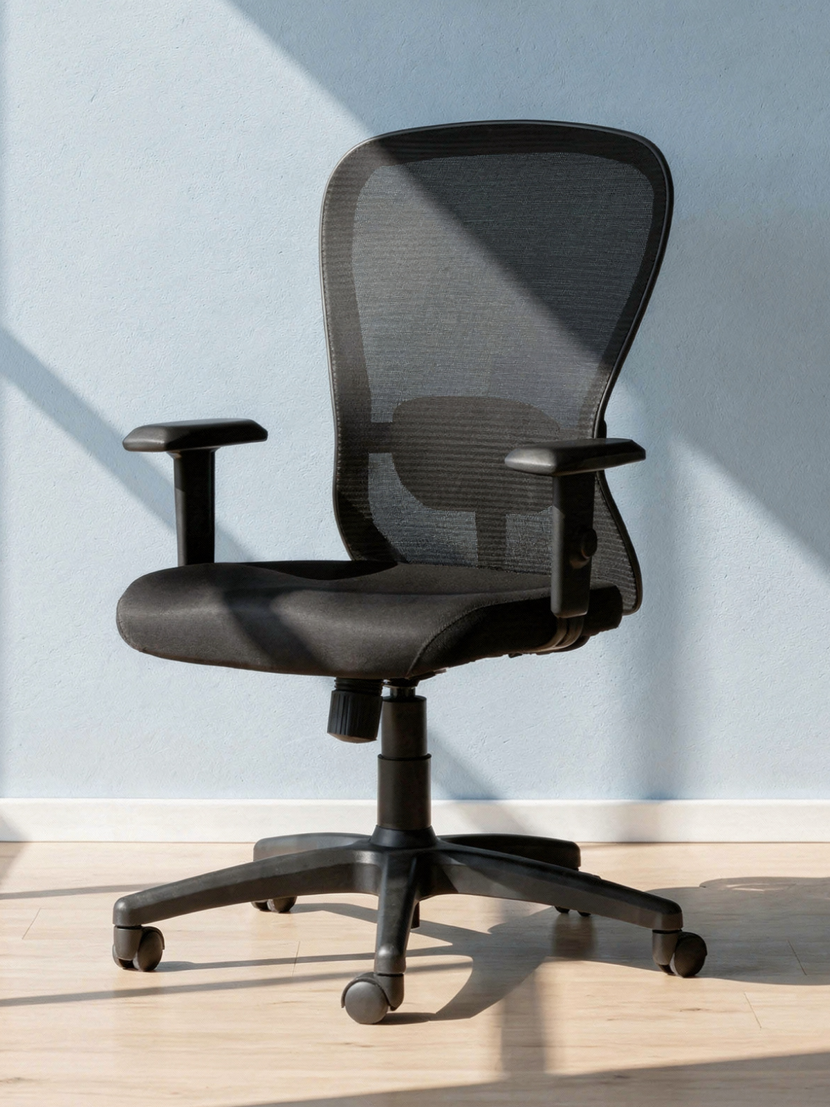 Parak Valtrano Executive Medium Back Chair