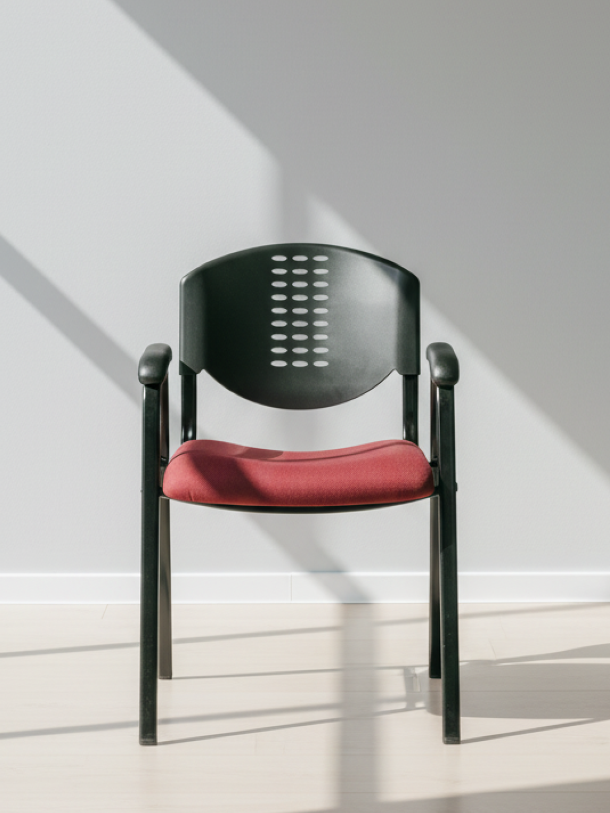 Parak Fervix Visitor Chair