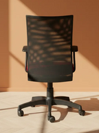 Parak Deltrix Medium Back Chair