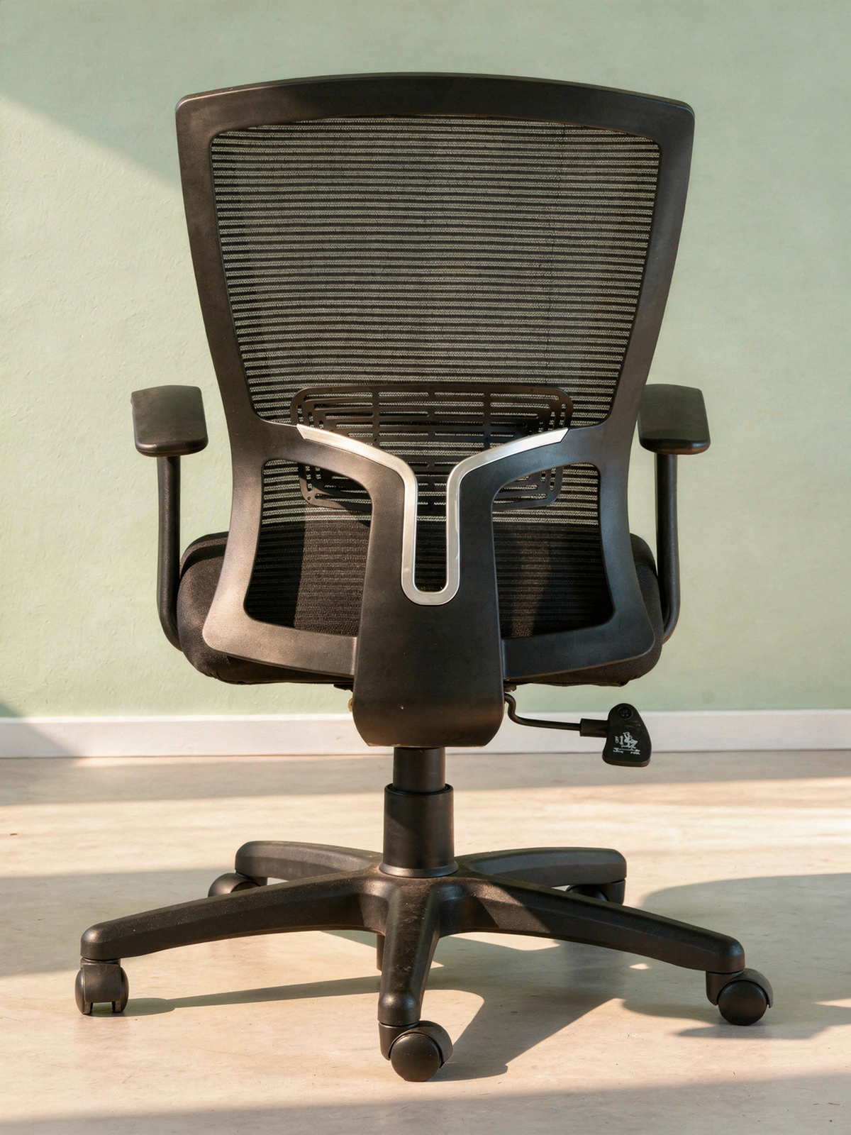 Parak Ivoro Comfort Plus Medium Back Chair