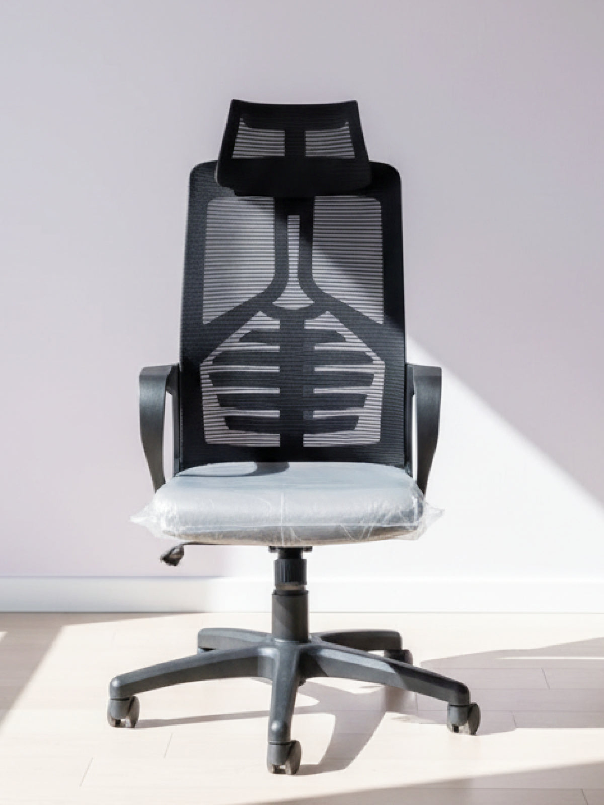 Parak Javron Adjustable High Back Chair