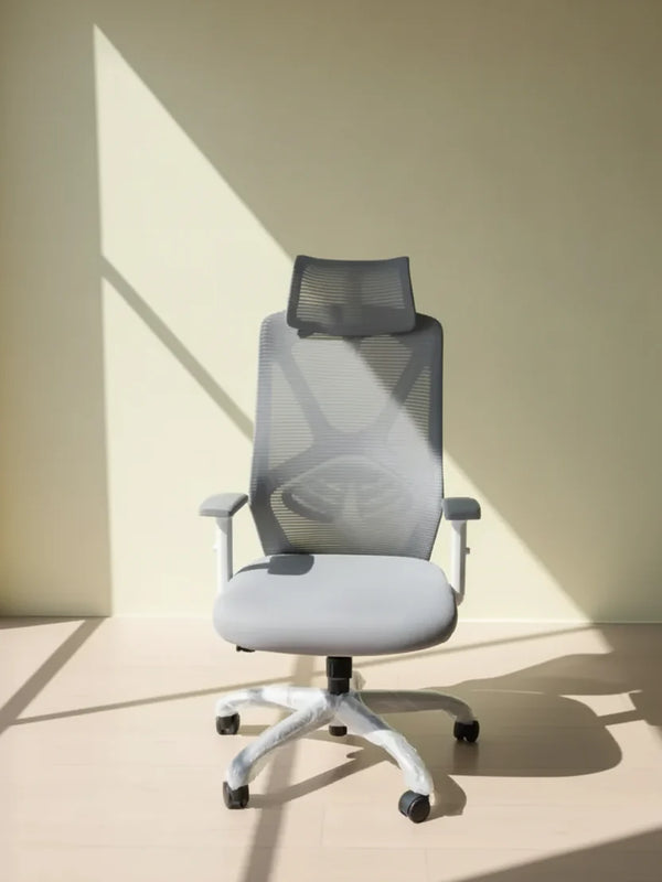 Parak Axvero Adjustable High Back Chair